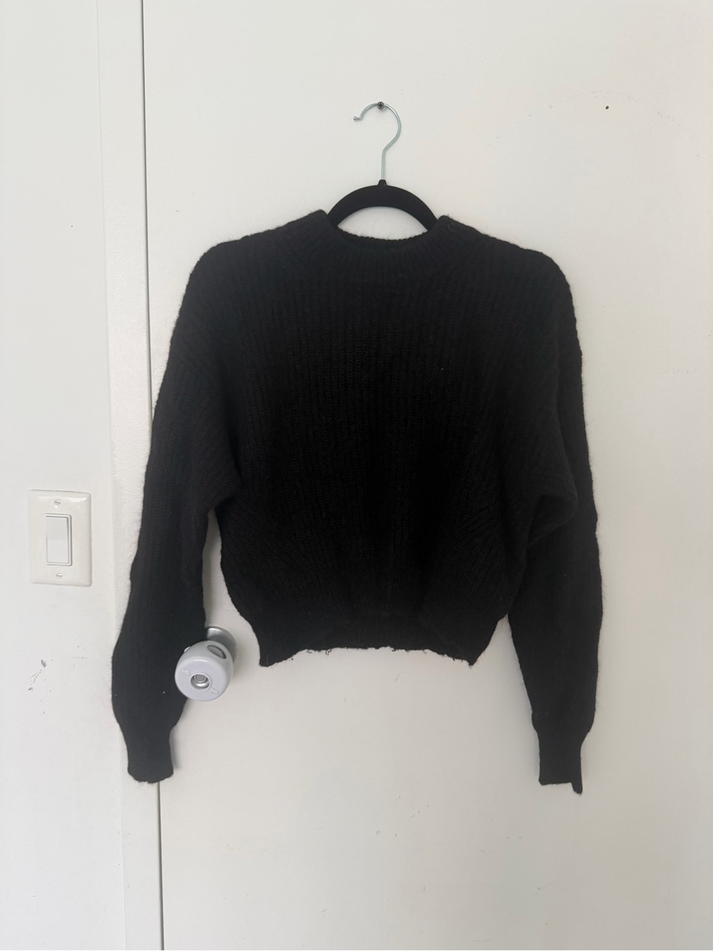 Alpaca Reformation Black Cropped Crew Sweater